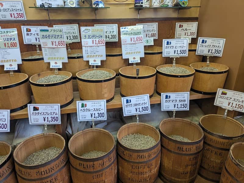 coffee roast 福田珈琲焙煎所の店内風景