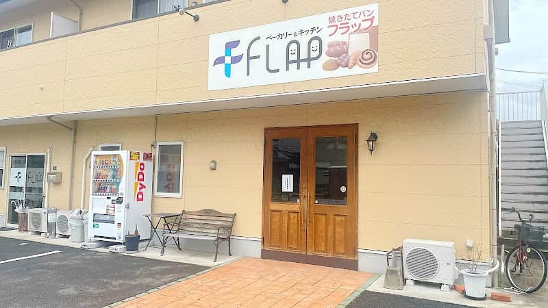フラップの店内風景