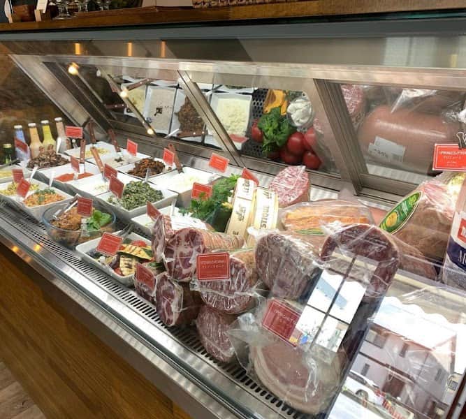 Anello Panini KOBE本店の店内風景