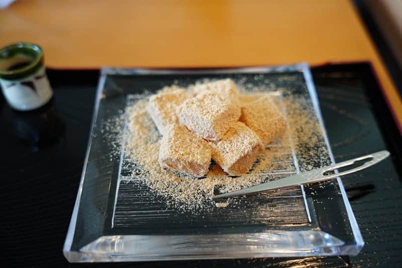 喫茶ずぎのびの店内風景