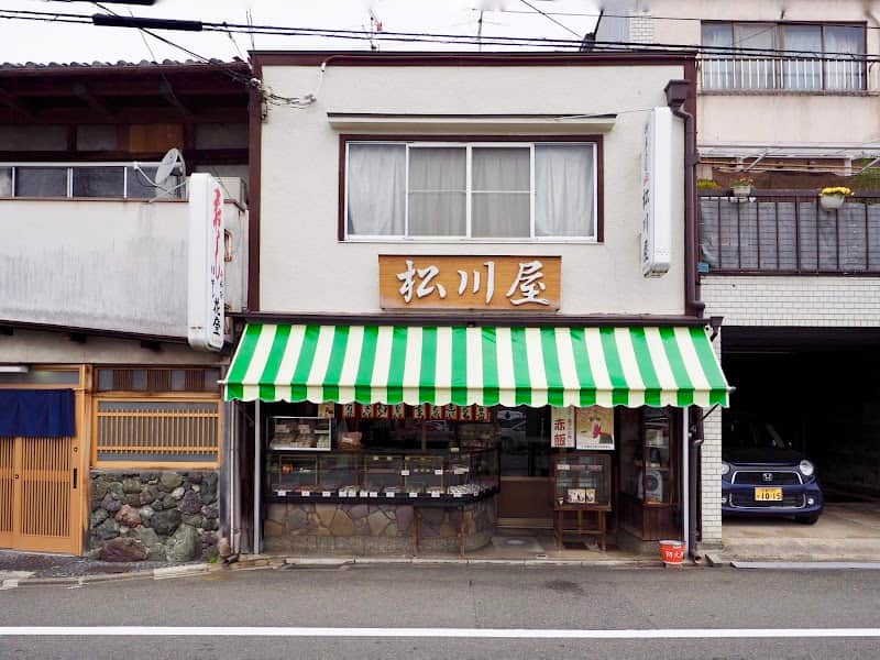 松川屋の店内風景