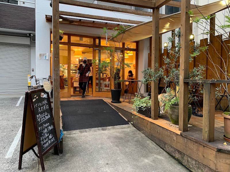 パンとcafe えだおねの店内風景