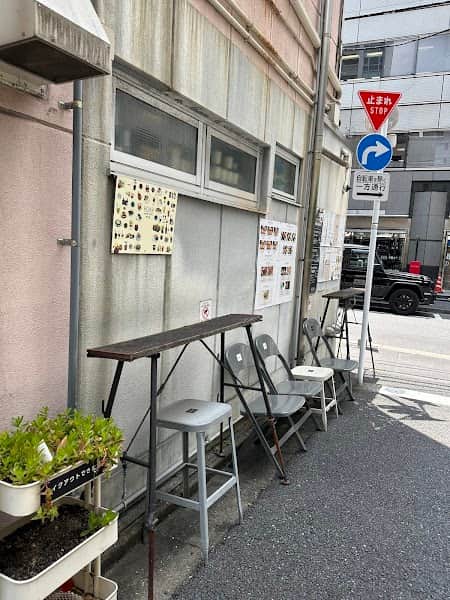 ROARCOFFEE Tokyo Hatchoboriの店内風景