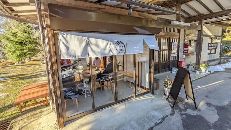 こはたcafé（木幡カフェ）の店内風景