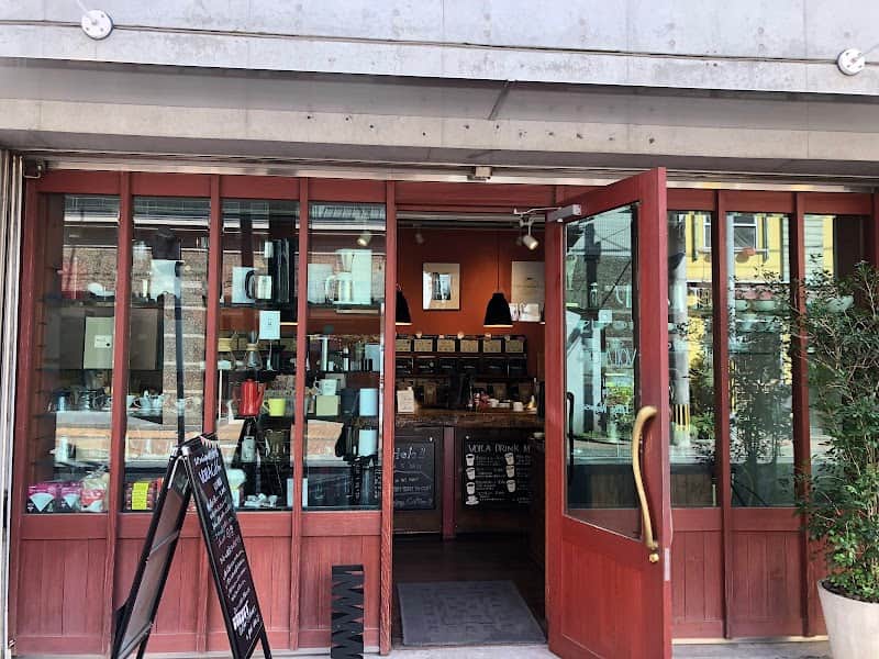 ヴォアラ珈琲 天文館店の店内風景