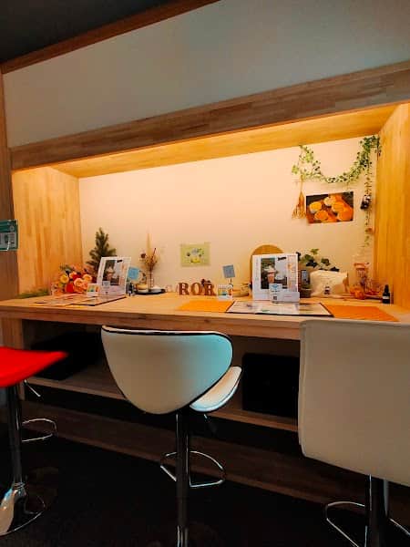 カフェロブ 新潟店の店内風景