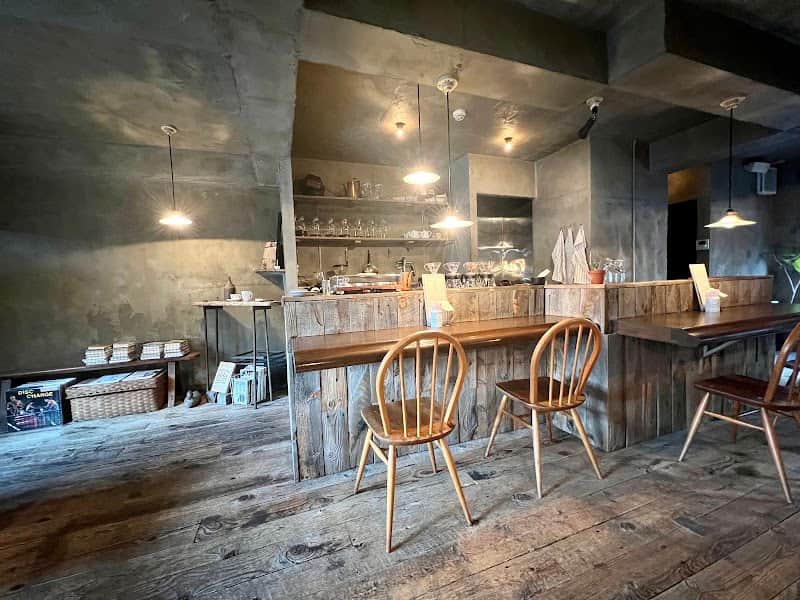 MOON FACTORY COFFEEの店内風景