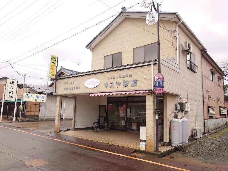 (有)マスヤ製菓の店内風景