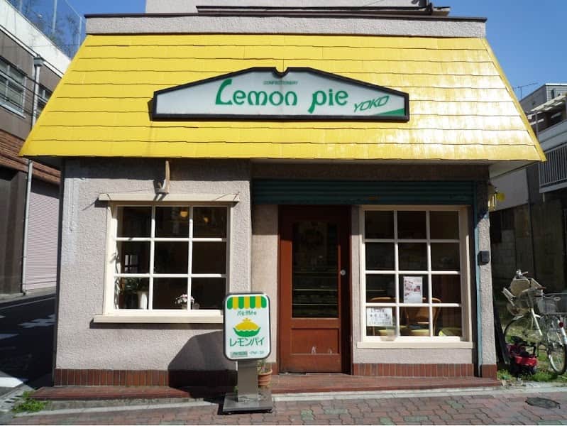 洋菓子レモンパイの店内風景