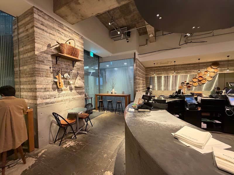 BOUL' ANGE 福岡大博多ビル店の店内風景