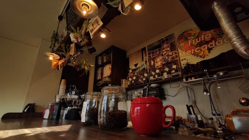 自家焙煎珈琲 Transit Beansの店内風景