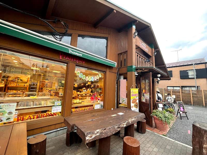 ピーターパン 小麦工房店の店内風景