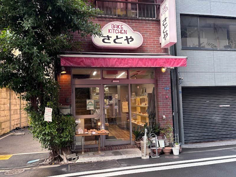 サトヤベーカリーの店内風景