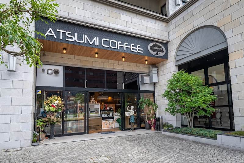 あつみ珈琲の店内風景