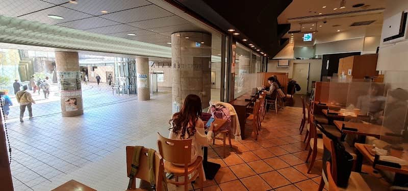 サンジェルマン 三軒茶屋店の店内風景