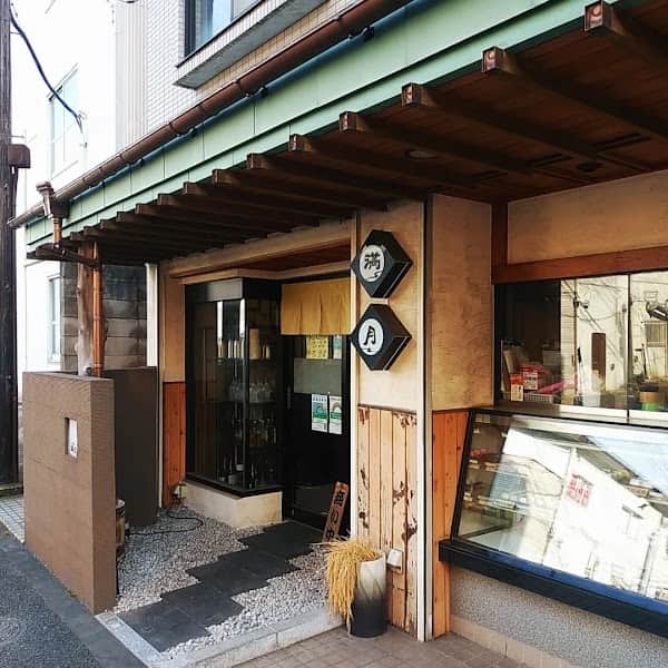 満月堂の店内風景
