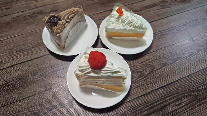 花とケーキの店 サフラン＆フラワーカントリーの店内風景
