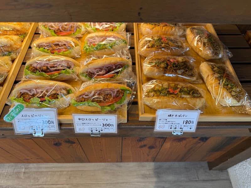 パンとおやつWellch（うぇるち）の店内風景