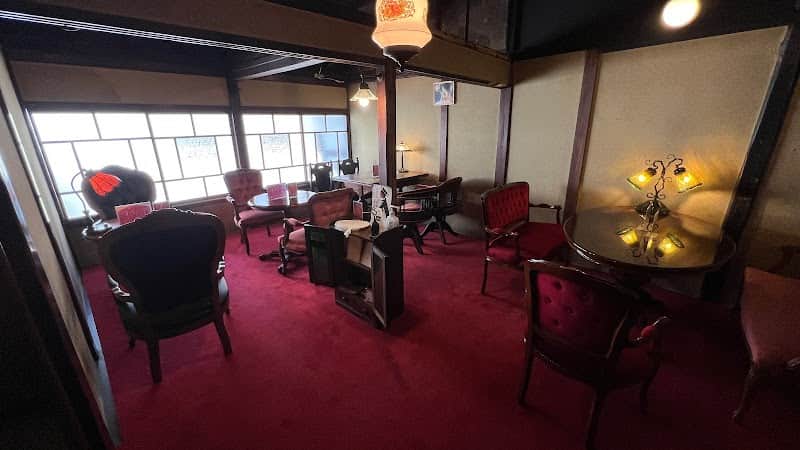 大正浪漫喫茶 金魚庵の店内風景