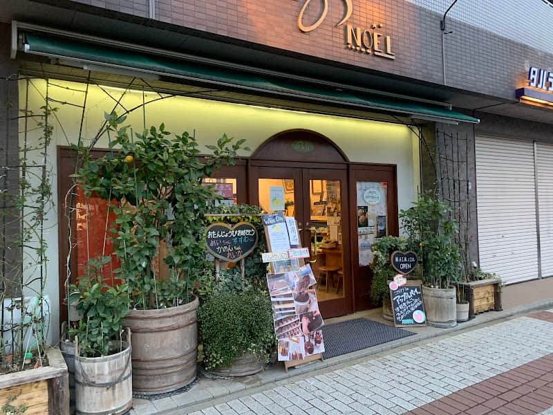 菓子工房ノエルの店内風景