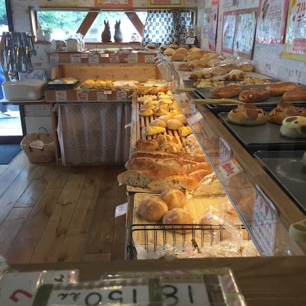 みさとのパン工房SAKURAの店内風景