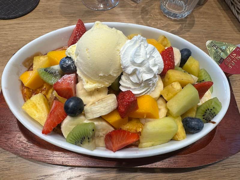 果実園リーベル 大井町トラックス店の店内風景