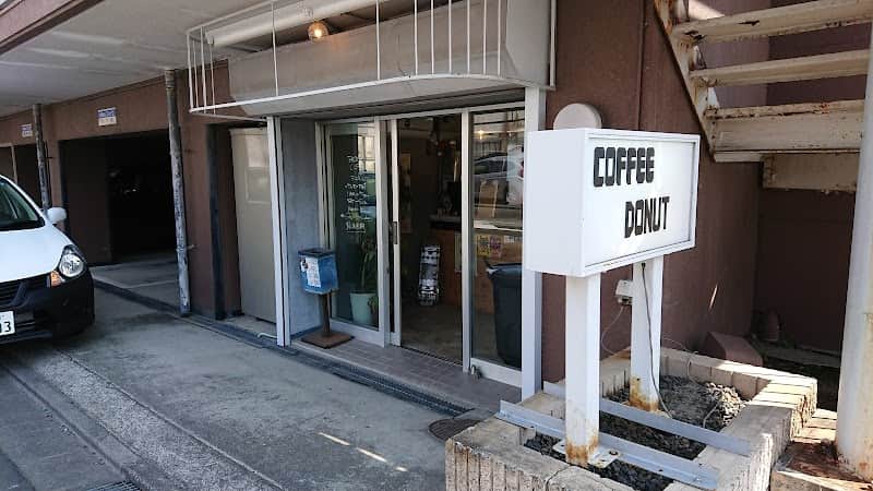 BUZZ COFFEE&DONUTの店内風景