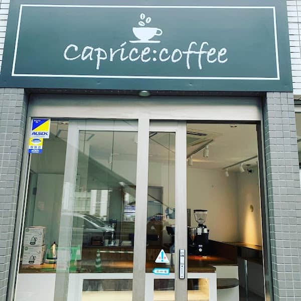 Caprice:coffeeの店内風景