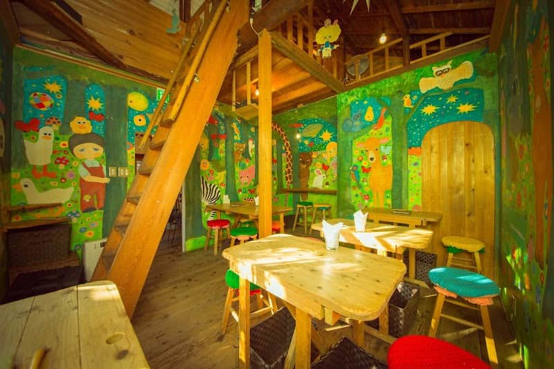 HATTIFNATT -高円寺のおうち-の店内風景