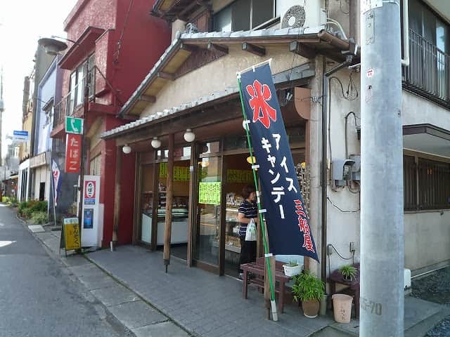 三船屋の店内風景