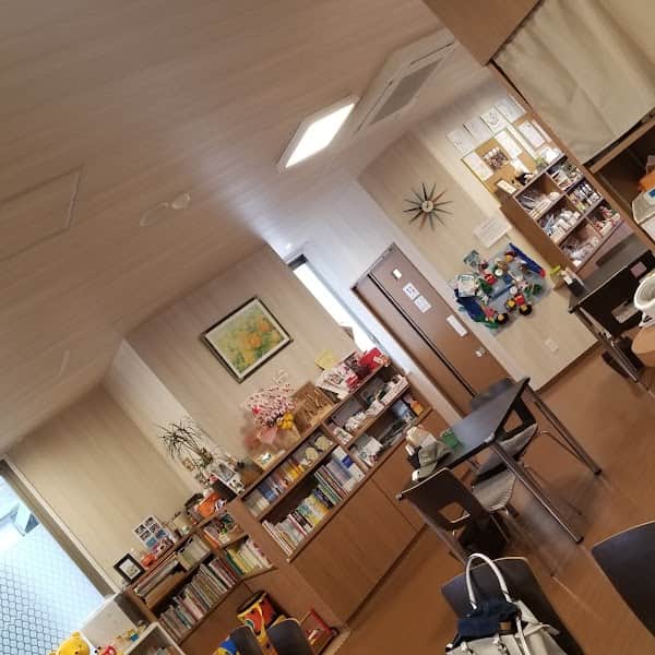 ていねコミュニティカフェめりめろの店内風景