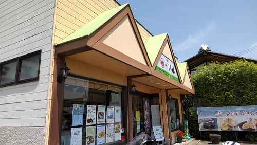丸山菓子舗 工場店の店内風景