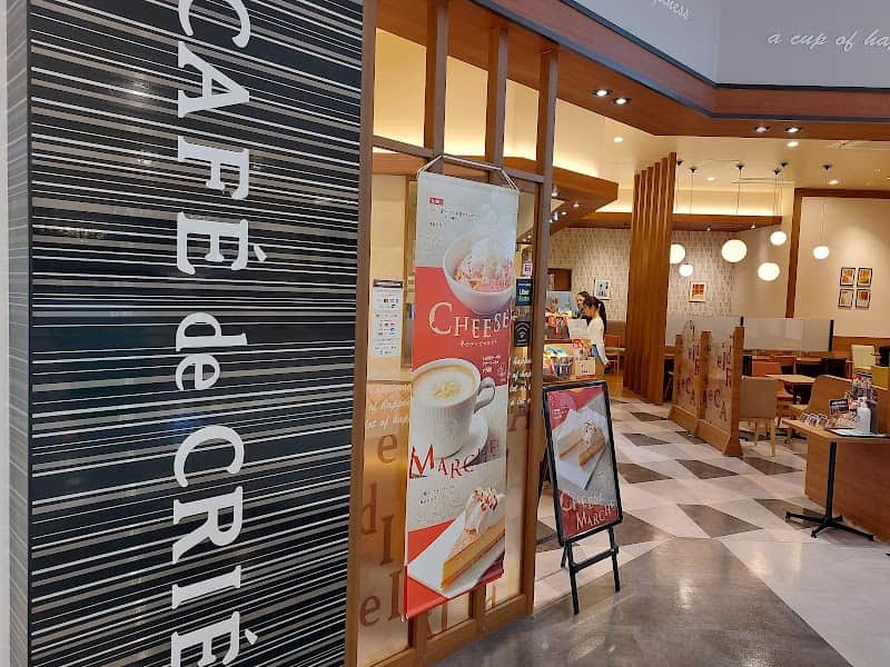 CAFE de CRIE カフェ・ド・クリエ イオンモール上尾店の店内風景