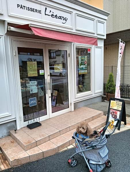 パティスリーレタン西口本店の店内風景