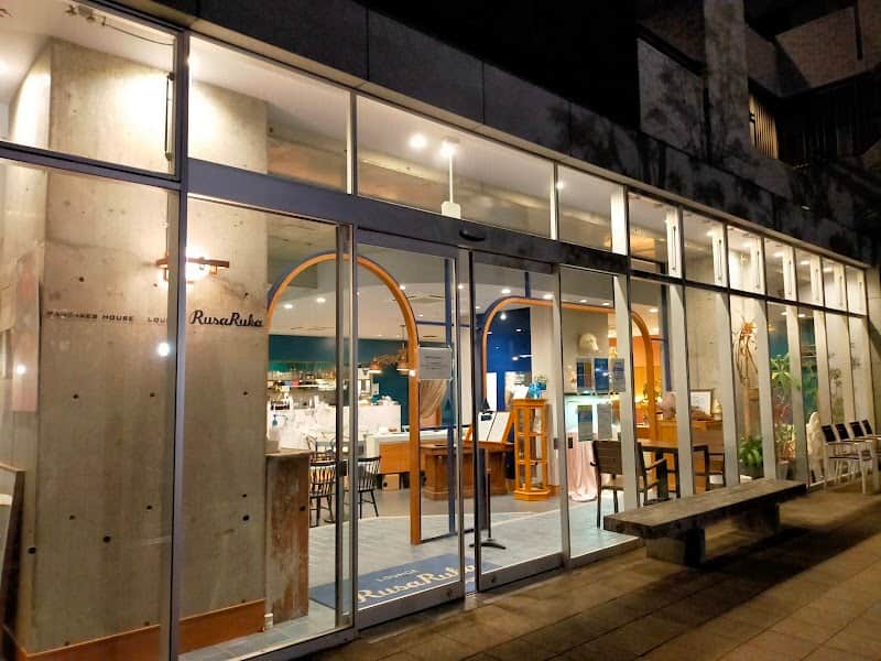 RusaRuka 福岡千早駅前店の店内風景
