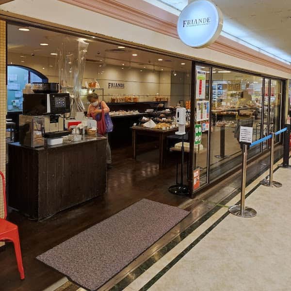 ブーランジェリー・フリアンド 夙川グリーンタウン店の店内風景