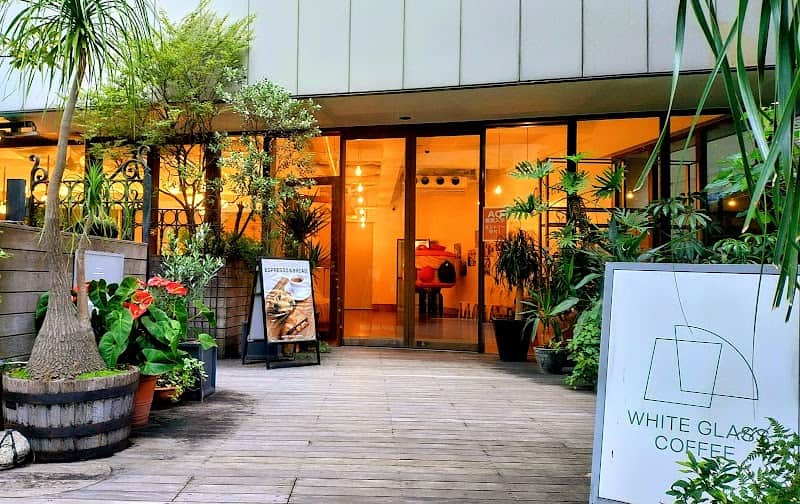 WHITE GLASS COFFEEの店内風景