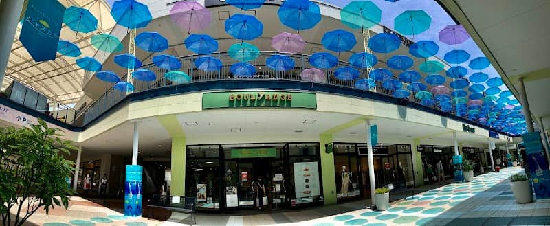 BOUL'ANGE ジャズドリーム長島店の店内風景