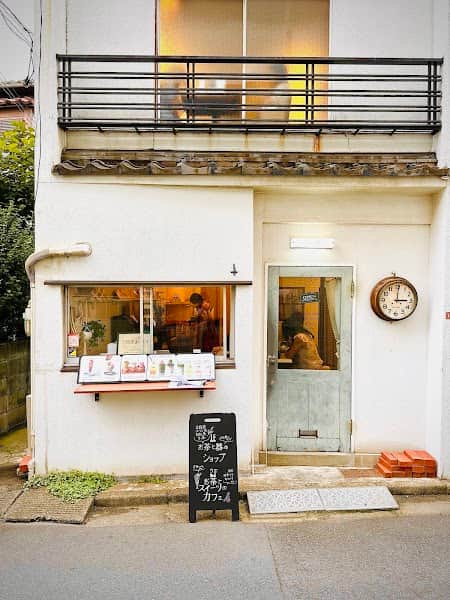 西荻3時の店内風景