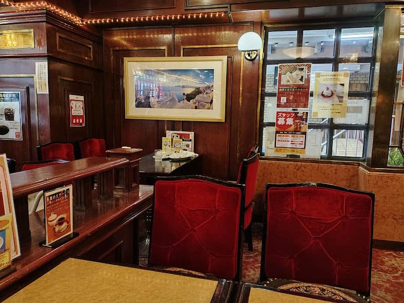 珈琲専門館 伯爵 池袋東口店の店内風景