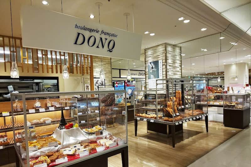 ドンク MOMOテラス店の店内風景