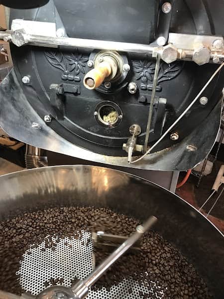 チバコーヒーの店内風景