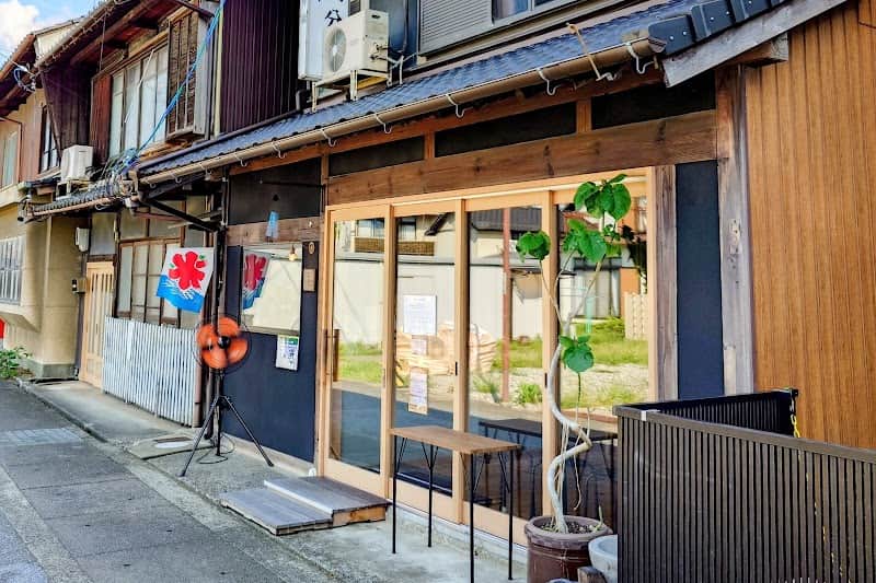 金蝶園分店の店内風景
