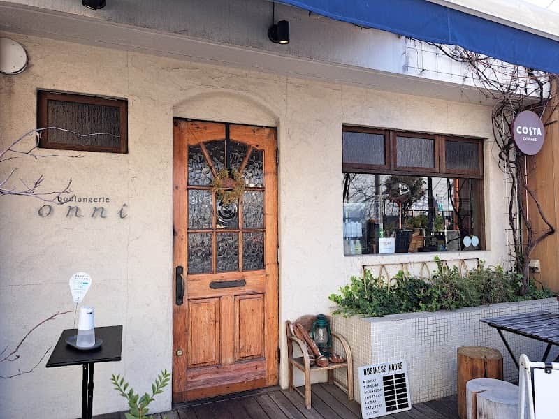 ブーランジェリー オンニの店内風景