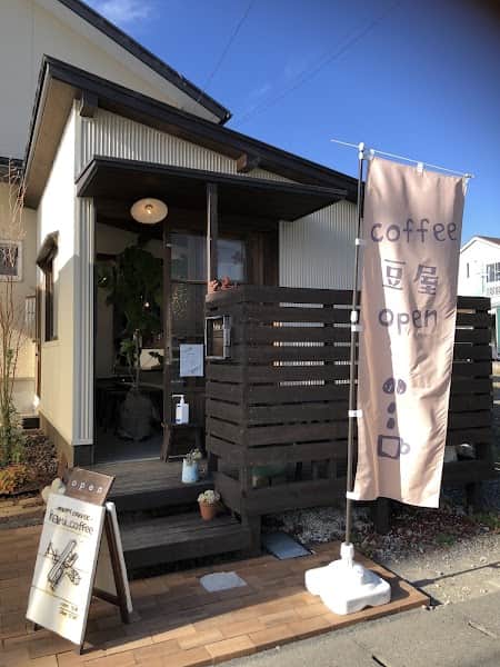 ハルコーヒーの店内風景