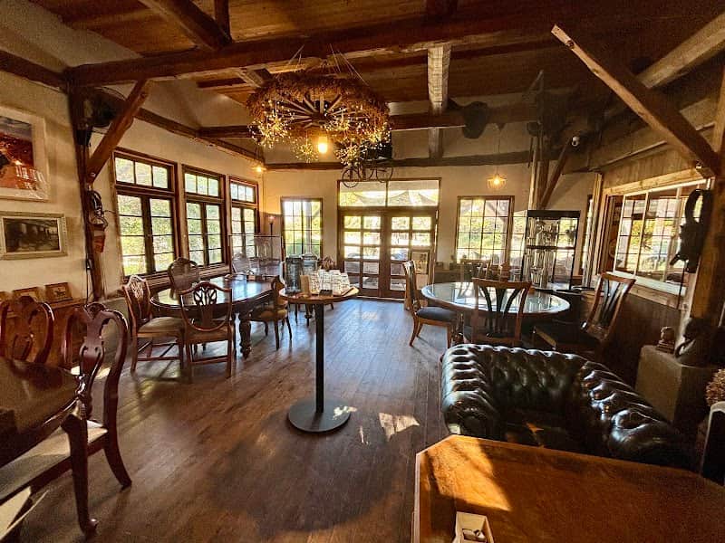 EGCAFEの店内風景