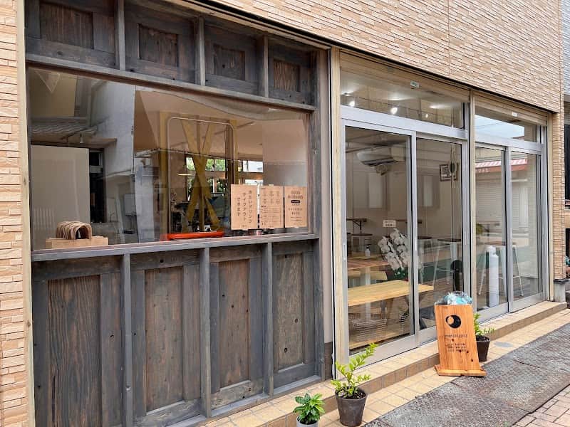 MOON SIDE COFFEEの店内風景