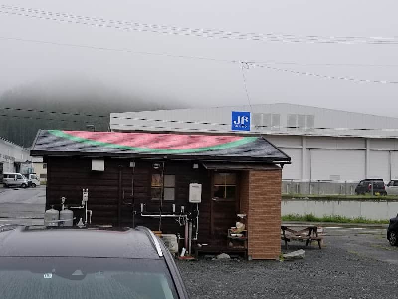 カフェ すいかの店内風景