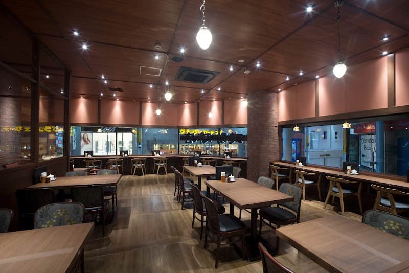 倉式珈琲店 広島本通店の店内風景