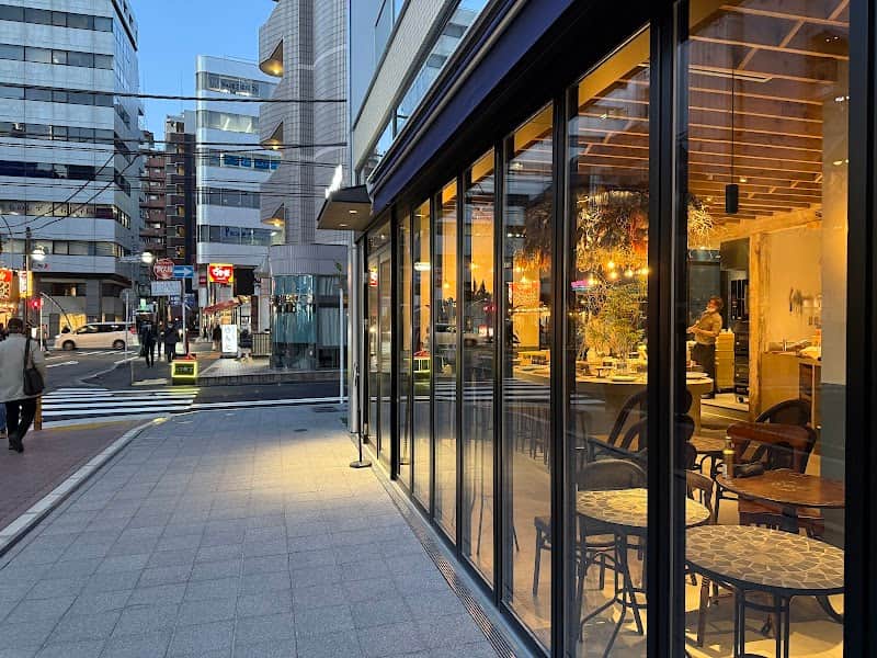flour+water 横浜の店内風景
